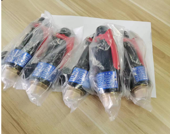 綏德分容柜現場檢測調試