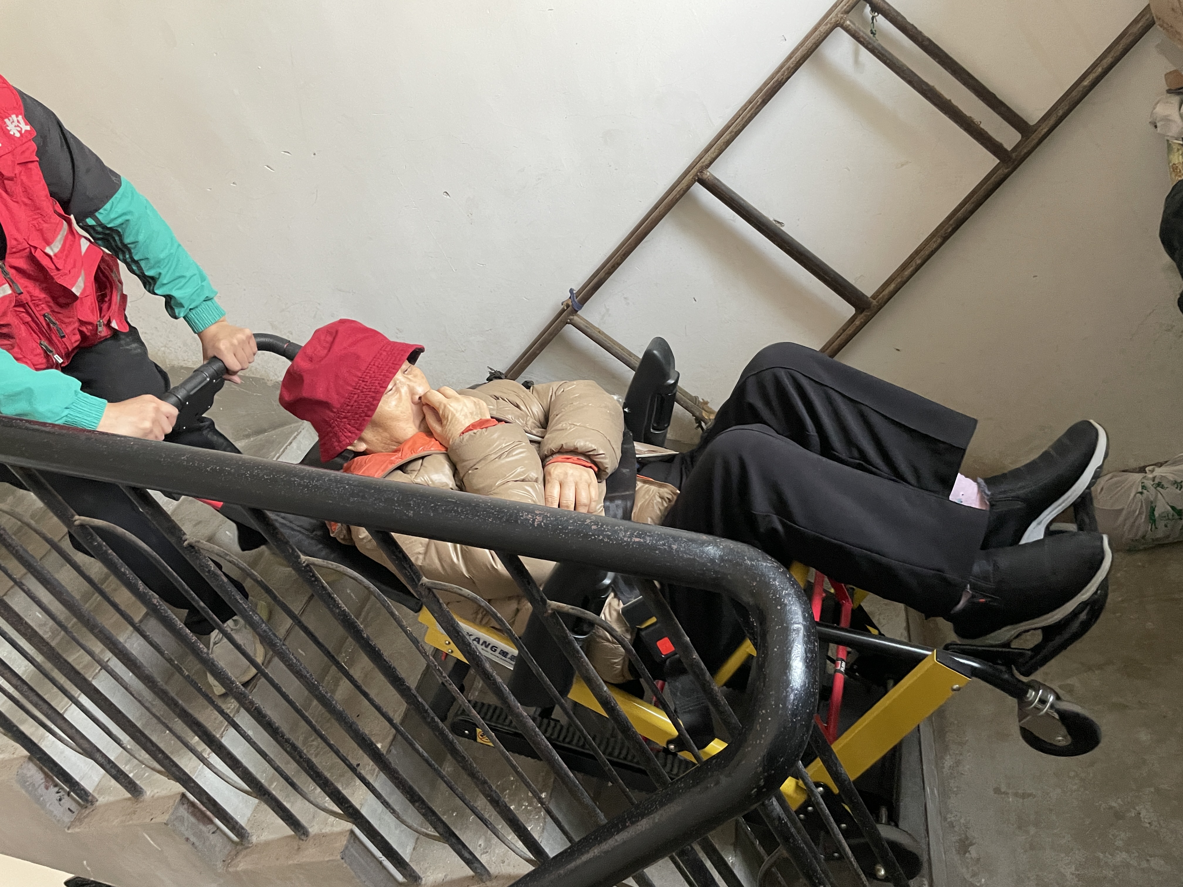 深圳潤興大型活動用的救護車病人與患者服務服務費用低