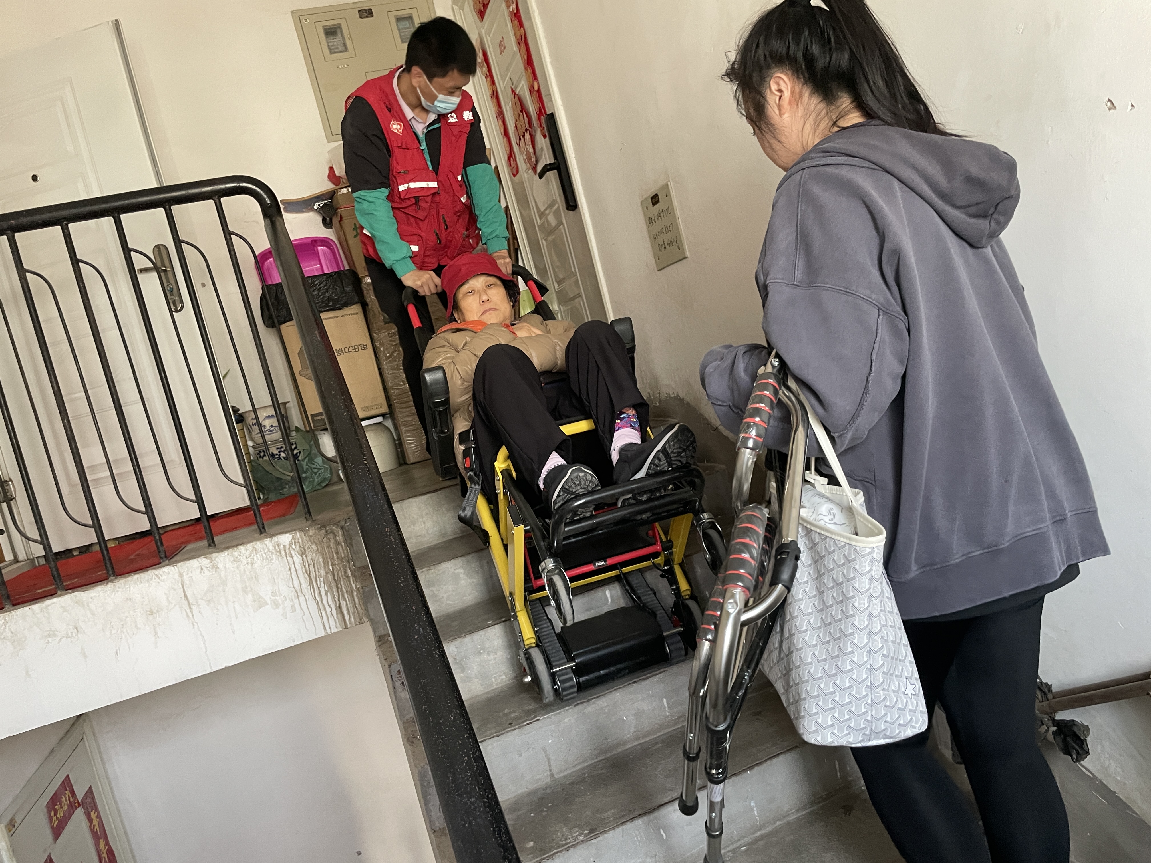 北京潤興活動用救護車出租活動保障服務全國救護連鎖服務