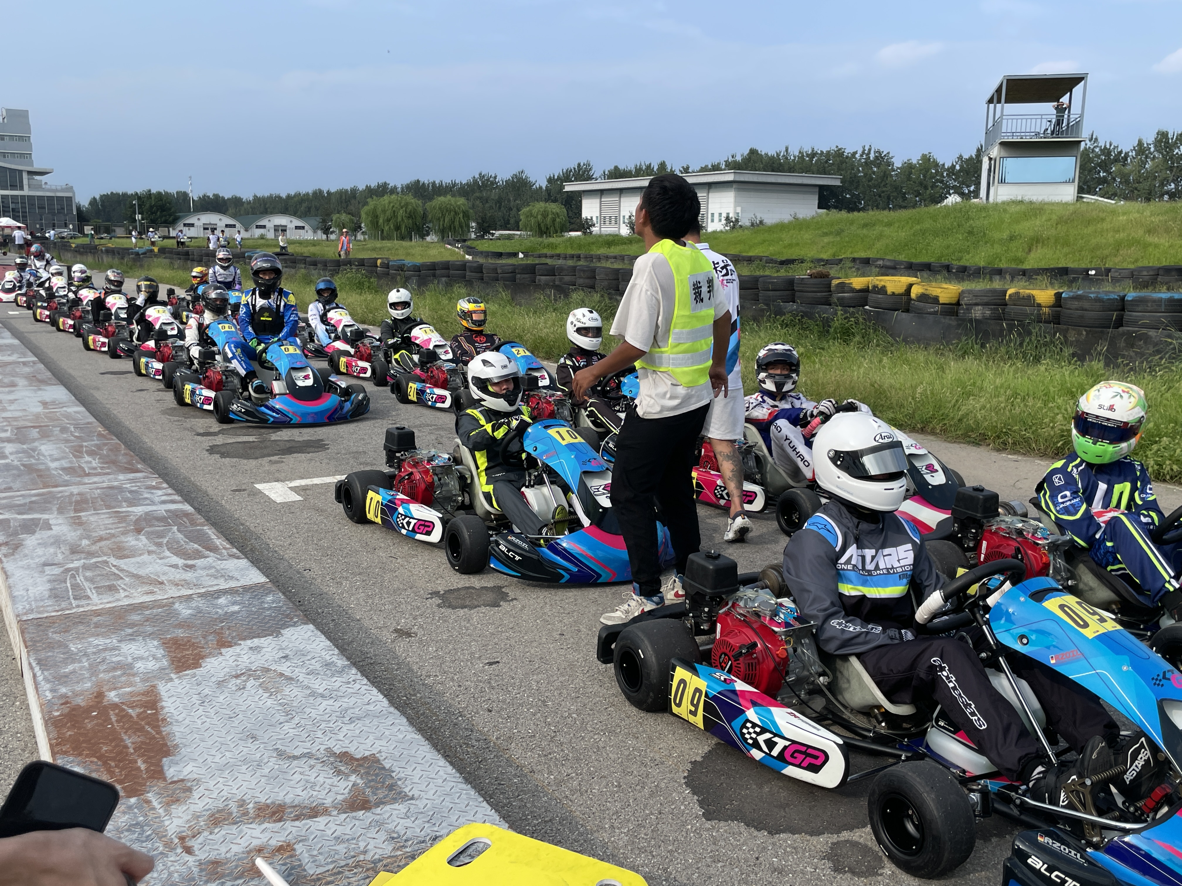北京潤興轉院救護車出租跨城接送病人全國救護團隊