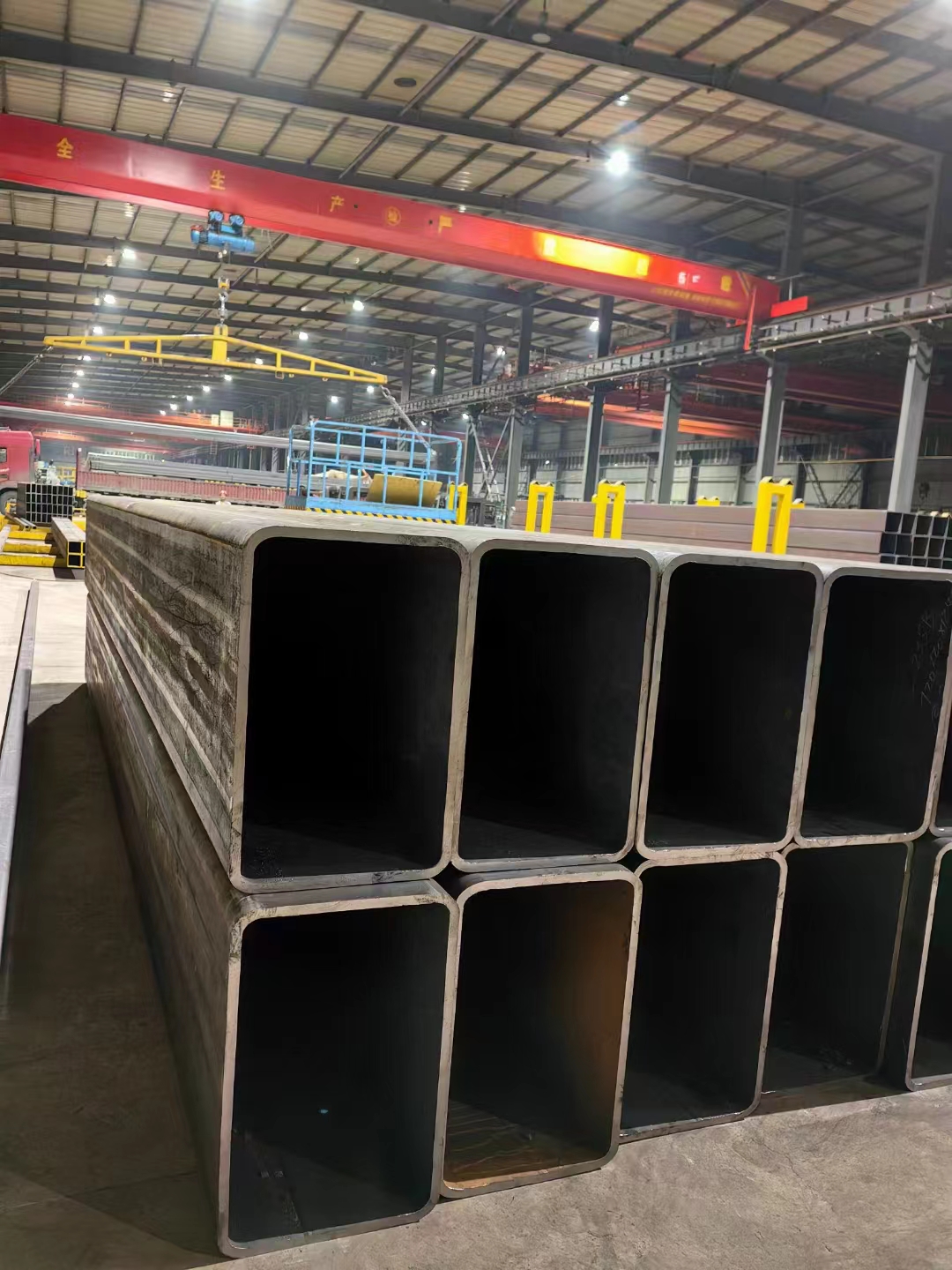 貴港機械制造用無縫方管 兆鐸 120*120*6方管沖孔