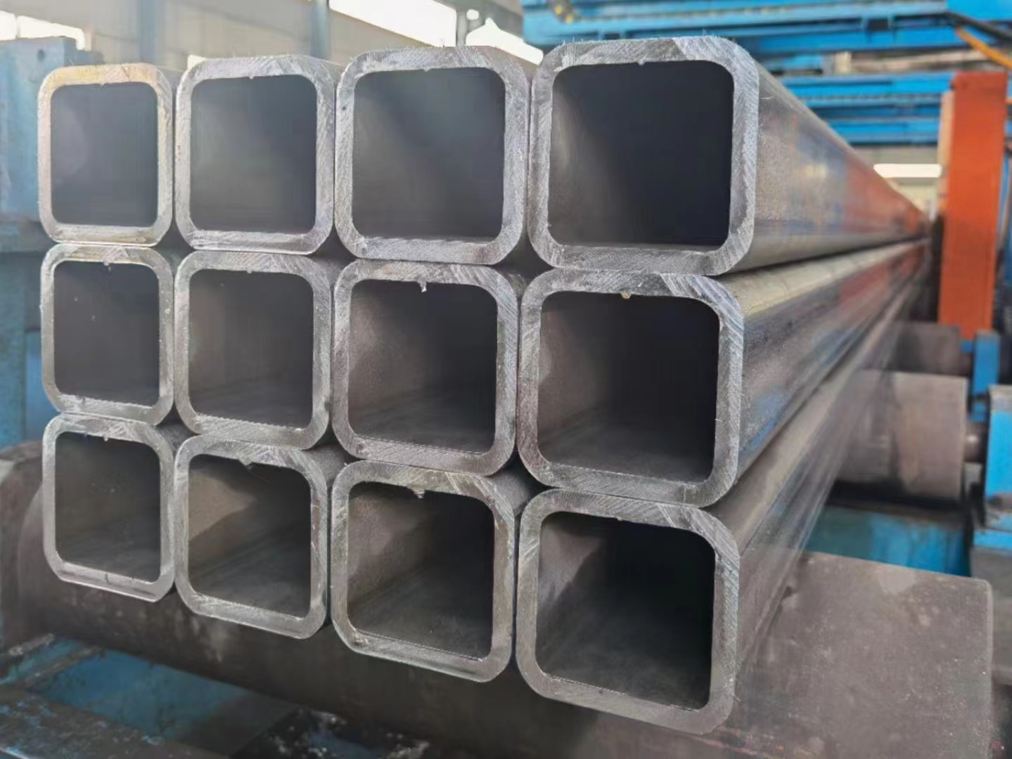 滁州熱軋無縫方管 兆鐸 120*120*6.5方管噴漆