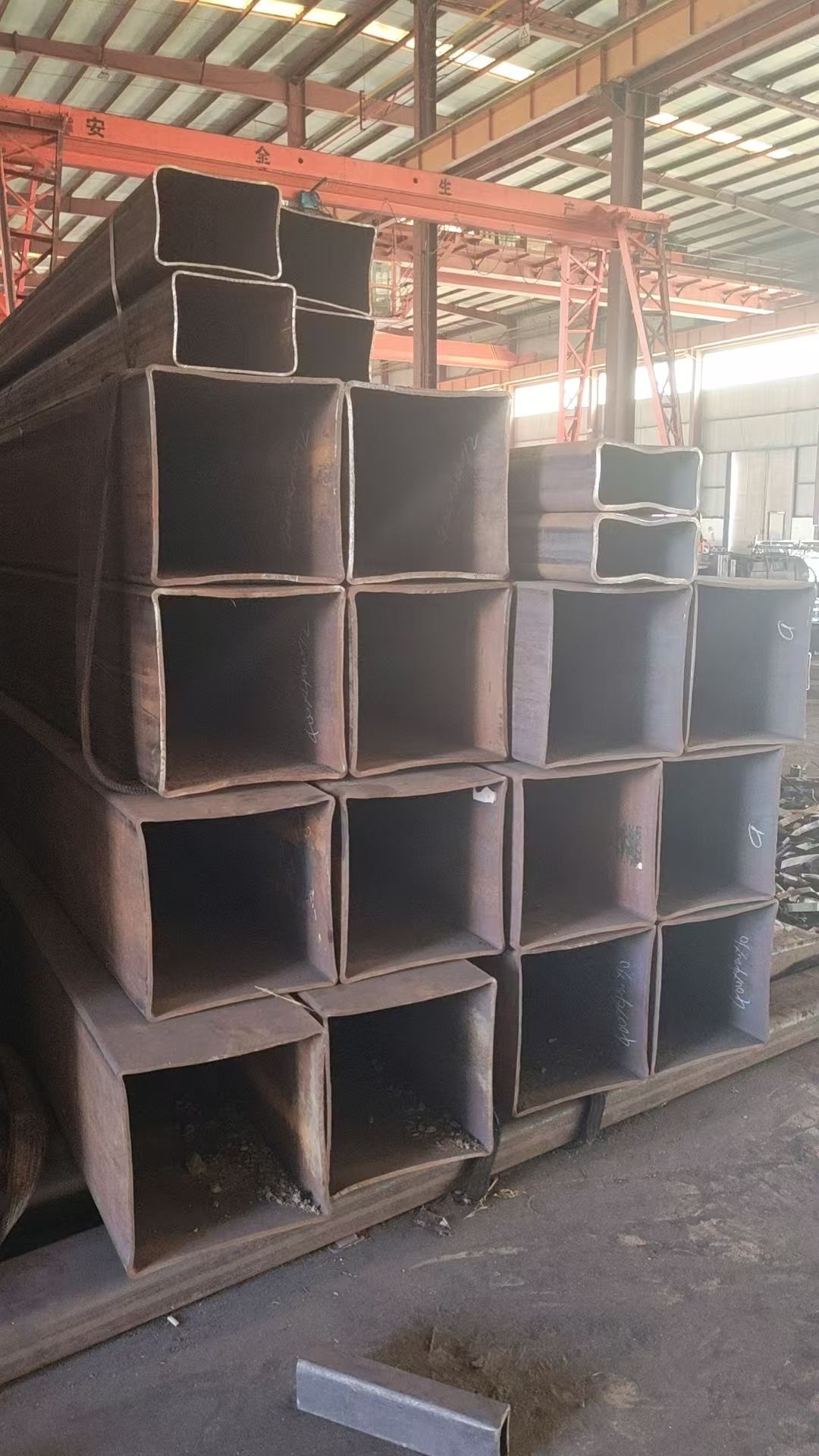 滁州熱軋無縫方管 兆鐸 120*120*6.5方管噴漆