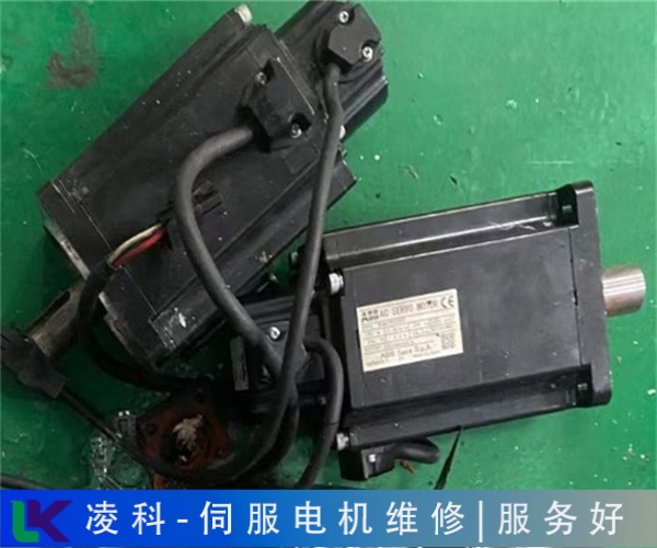 步科Kinco伺服電機跳閘故障維修啟動沒反應