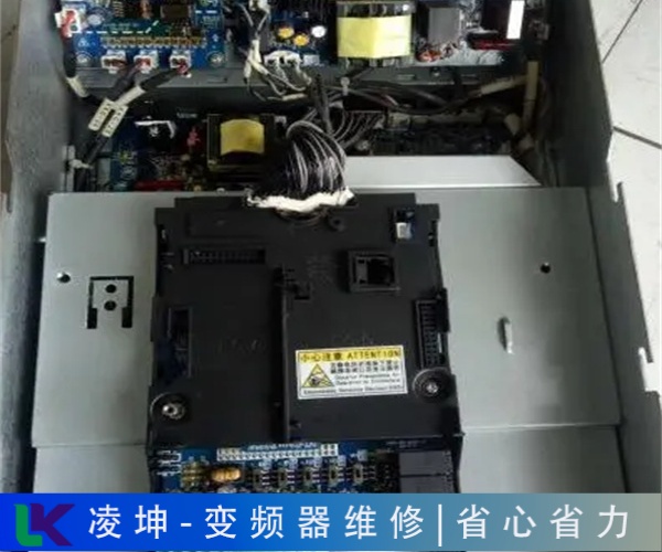 歐林變頻器上電就跳閘維修爆機