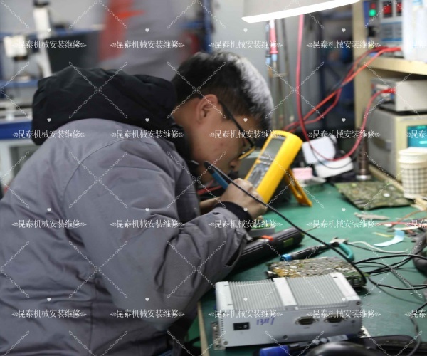 Honevwell伺服驅(qū)動器指示燈一直閃維修方法多樣化