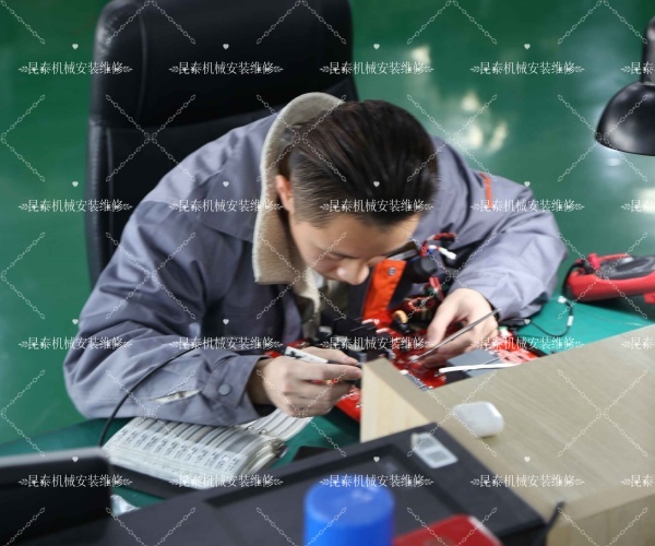愛福門IFM伺服驅(qū)動(dòng)器啟動(dòng)就停機(jī)維修解決方法