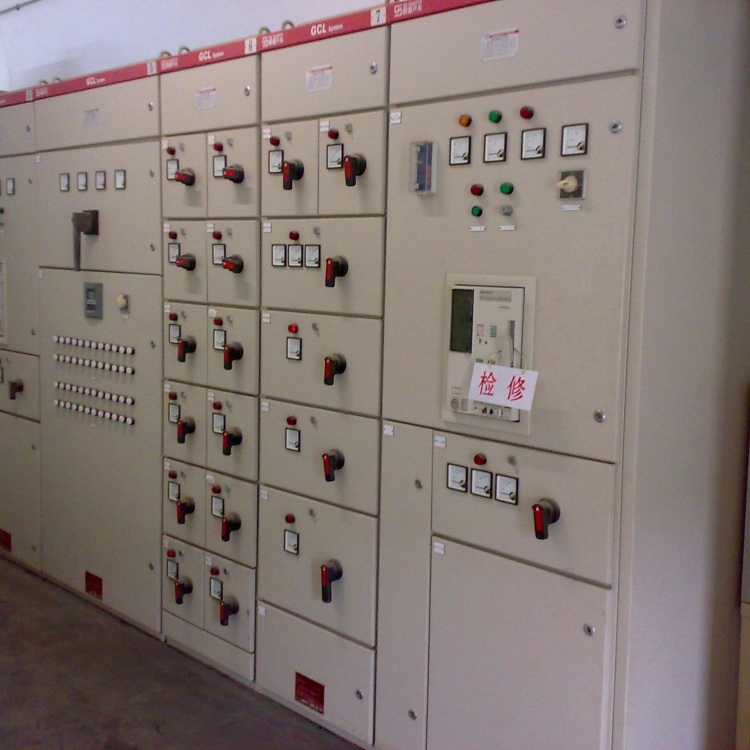清遠(yuǎn)陽山發(fā)電機(jī)回收中心-整套配電柜回收
