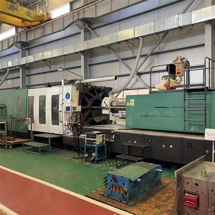 深圳回收工廠更換注塑機(jī)，承接臥室注塑機(jī)回收