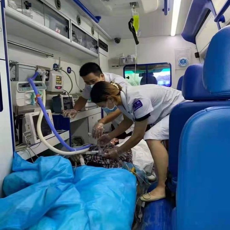 北京救護(hù)車出租公司,出院接送一對一制定方案