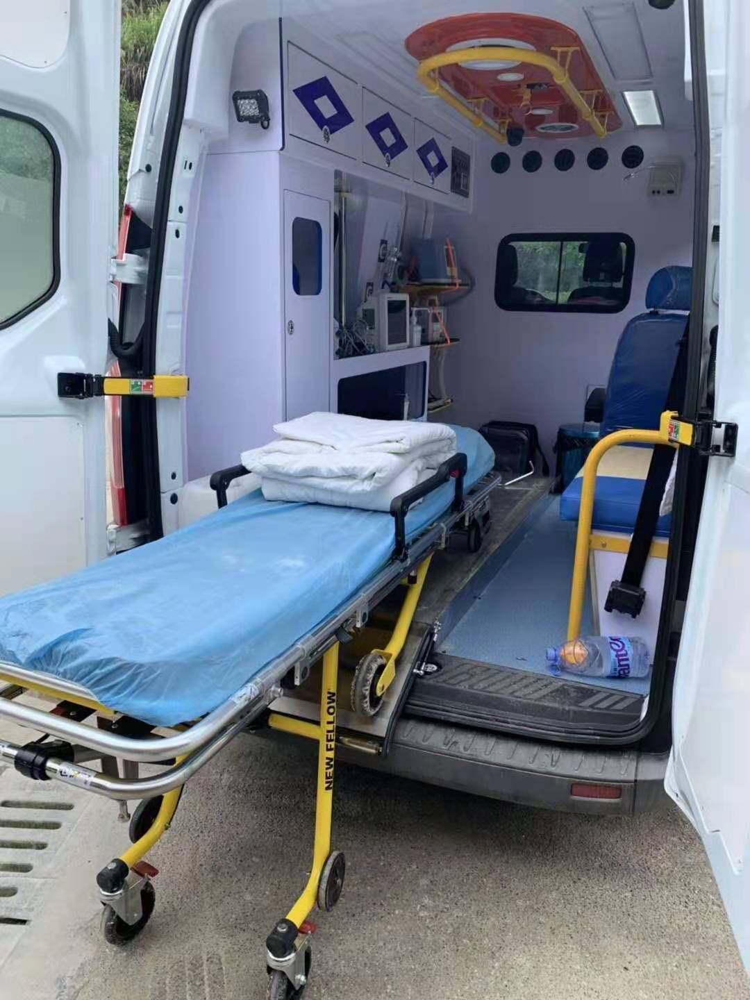 北京救護(hù)車出租公司,出院接送一對一制定方案