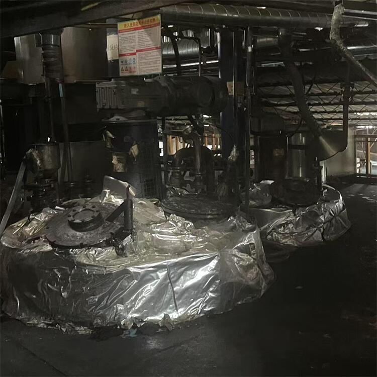 東莞黃江鎮(zhèn)回收電加熱反應(yīng)釜,化工蛇管換熱器回收評估