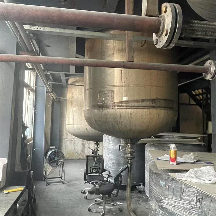 中山神灣鎮(zhèn)二手攪拌釜反應器收購-化工粉碎設(shè)備回收咨詢電話