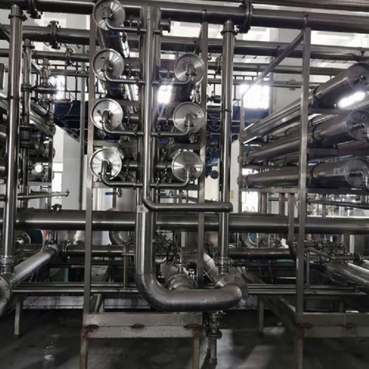 東莞石龍鎮(zhèn)拆除大型化工設(shè)備回收-化工雙效蒸發(fā)設(shè)備回收公司