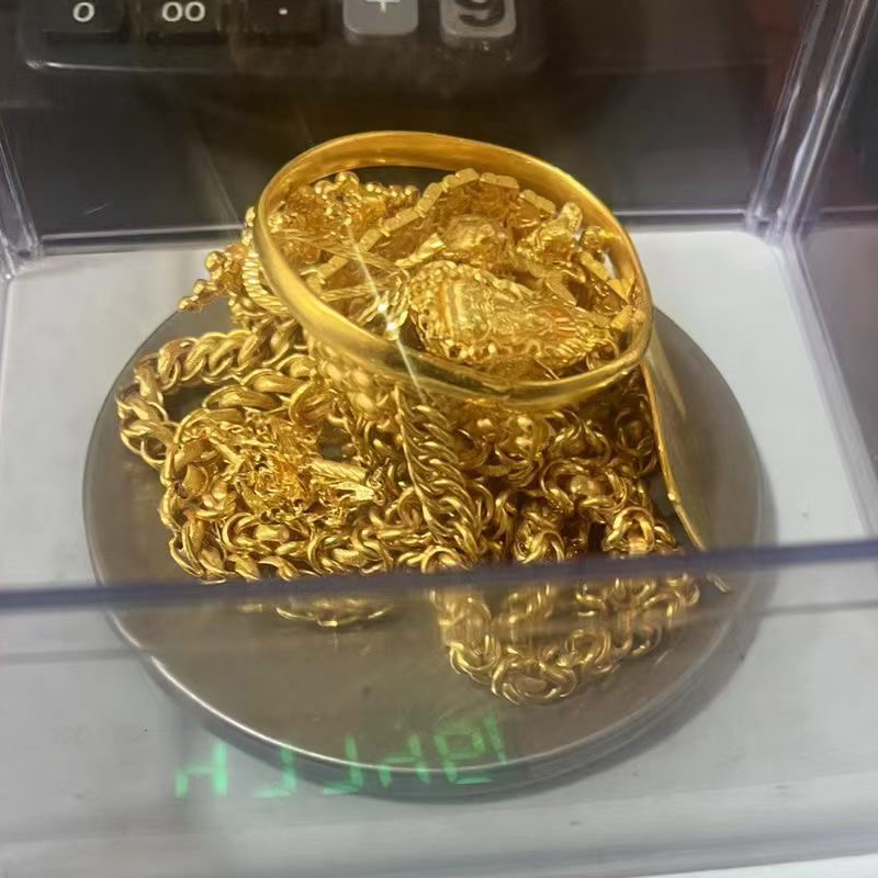 寶山區(qū)張廟黃金寶石回收公司-上海黃金回收同城上門