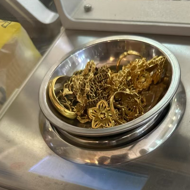 普陀區(qū)曹楊新村黃金鉑金回收店鋪-上海黃金回收價(jià)格