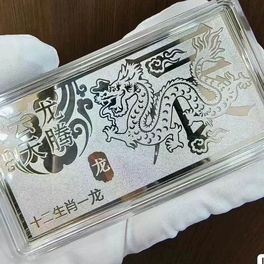 松江鉑金藍(lán)寶石回收價(jià)格-上海鉑金回收上門附近