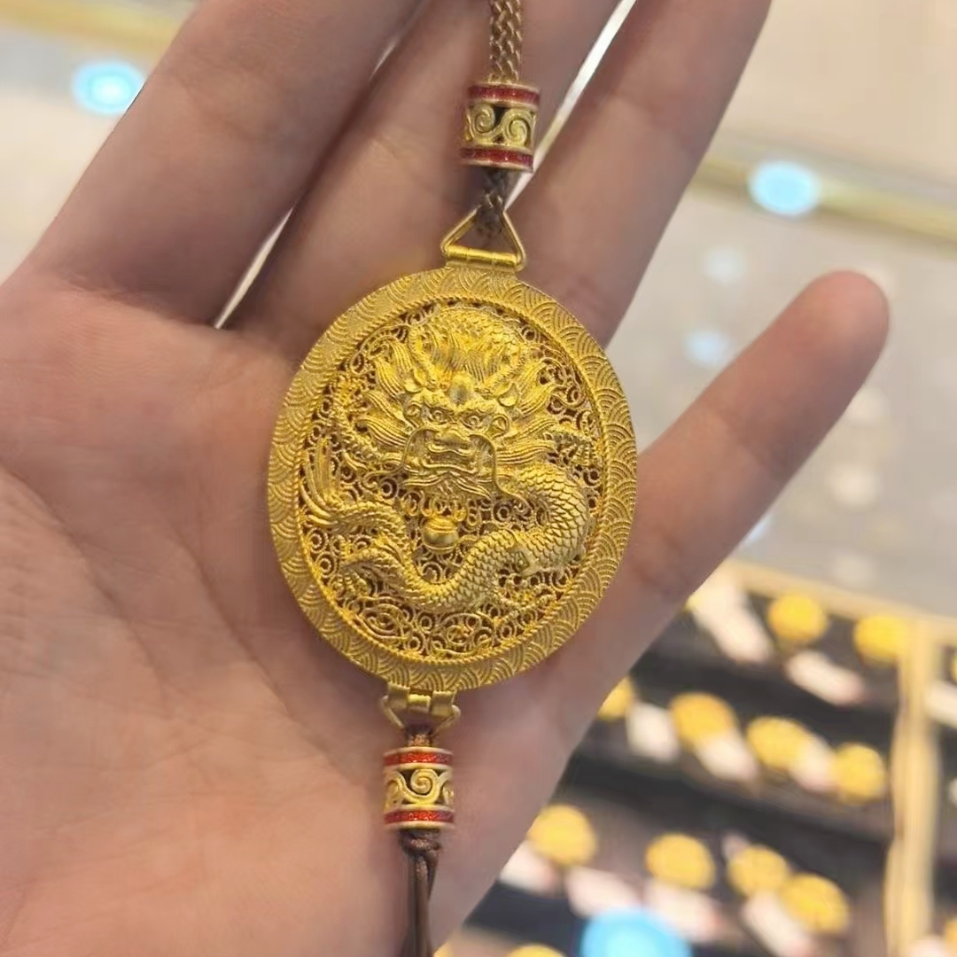 崇明區(qū)豎新鎮(zhèn)周大福金手鏈回收-上?；厥諆r格多少錢