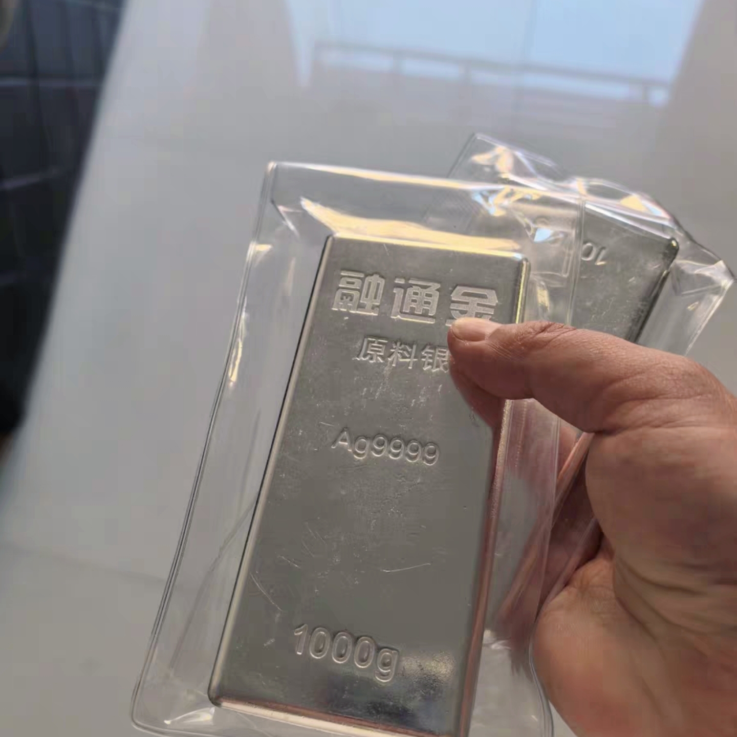 上海純銀耳釘飾品回收-黃浦白銀回收平臺(tái)