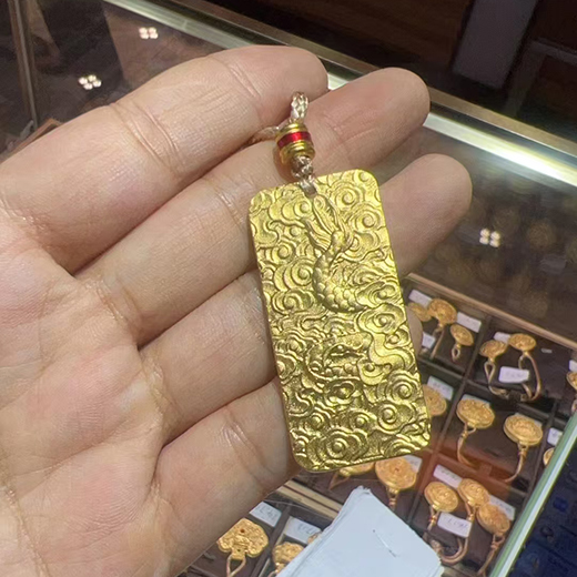 松江區泗涇鎮六福黃金戒指回收-上海黃金耳環回收價格