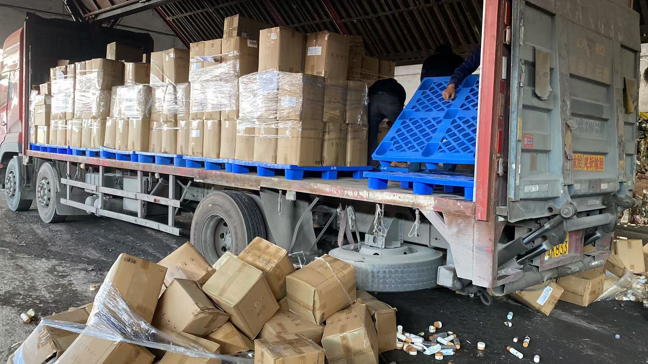 深圳大鵬新區過期酒水銷毀化妝品報廢中心/3小時內完成