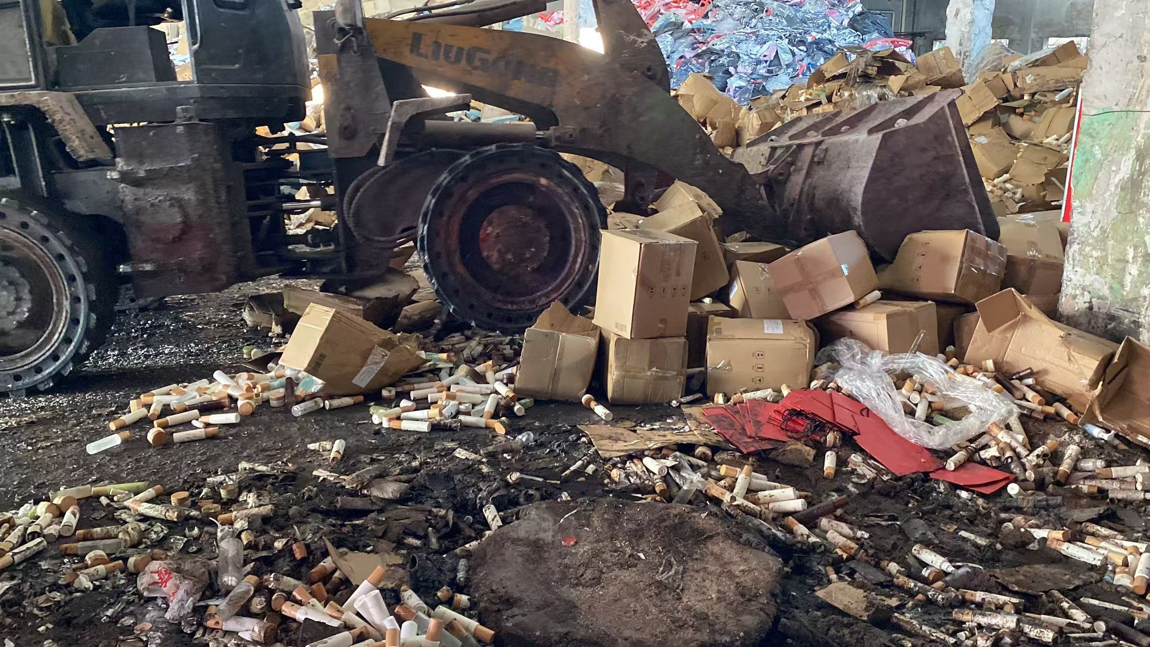 深圳坪山區(qū)護膚品銷毀化妝品報廢中心/24小時服務(wù)