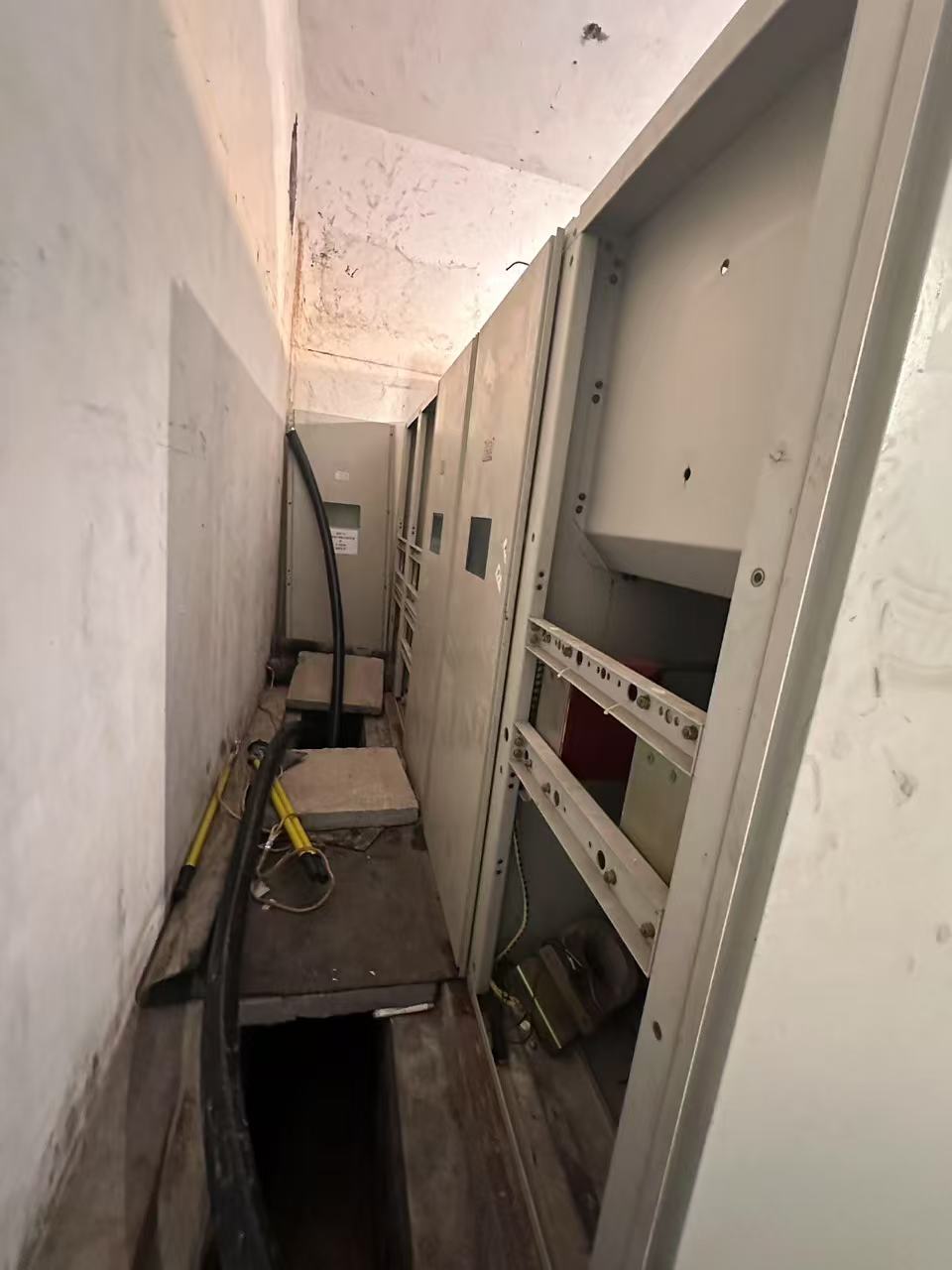 珠海斗門880kw發(fā)電機回收/電線電纜回收廠家