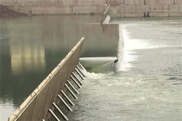 宿州液压升降钢坝生产厂家