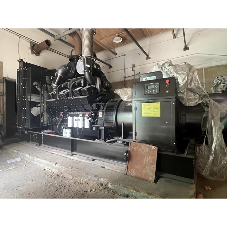 潮州湘橋區(qū)回收淘汰發(fā)電機(jī)-備用發(fā)電機(jī)回收