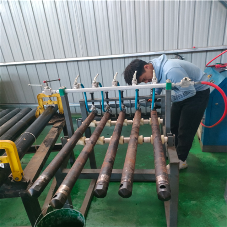 內蒙古赤峰露天采礦二氧化碳一次性小白管產品