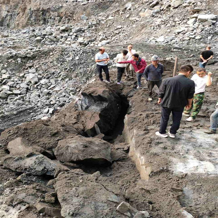 遼寧鞍山隧道掘進氣體爆破一次性小白管產品