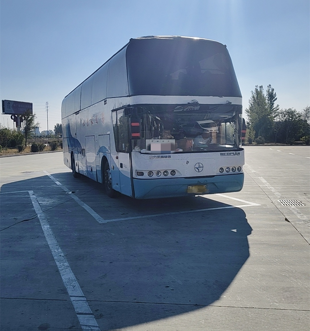 招遠到許昌的直達客車全程安全舒適歡迎您乘坐