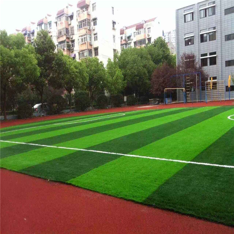 咸陽 足球場人工草 幼兒園人工草 市政圍擋草