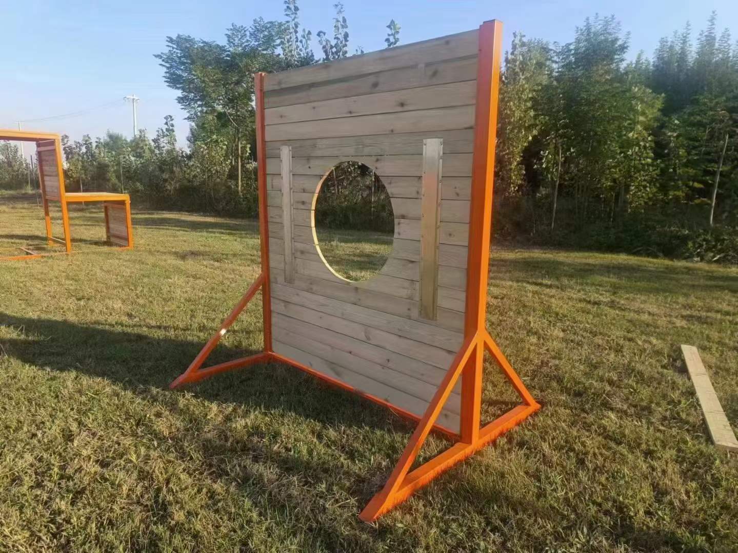 徐州 警犬基地訓(xùn)練器材 搜救犬障礙器械 訓(xùn)犬障礙器械