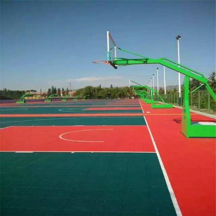 滁州 室外懸浮地板 小米格懸浮拼裝地板 拼接防滑地板