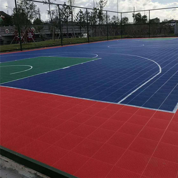 威海 塑料懸浮地板 室外籃球場(chǎng)懸浮地板 游樂場(chǎng)懸浮地板