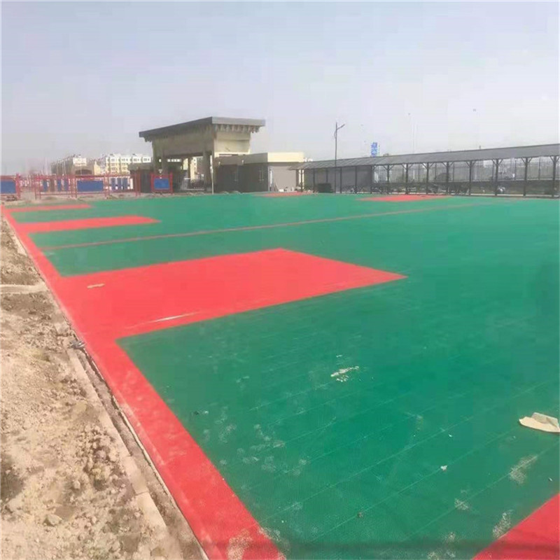 東城 操場懸浮地板 拼裝運動地板 