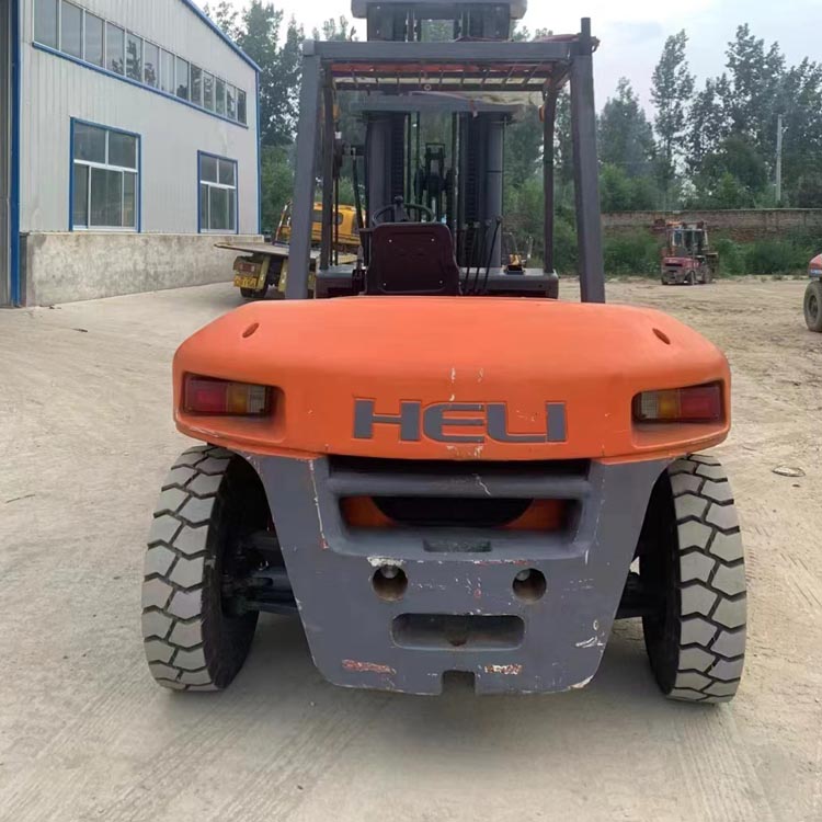 臺(tái)江縣吊車租賃費(fèi)用_4.5噸叉車出租_直臂高空車出租