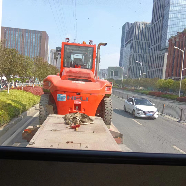 呈貢縣吊車出租_呈貢縣本地叉車租賃_時租月租均可