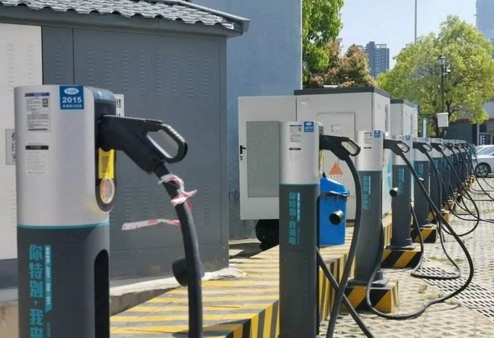 中山南頭交流充電樁回收單位 廢舊充電樁回收