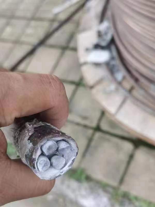 重慶萬盛光伏電纜回收處理-整卷電纜回收