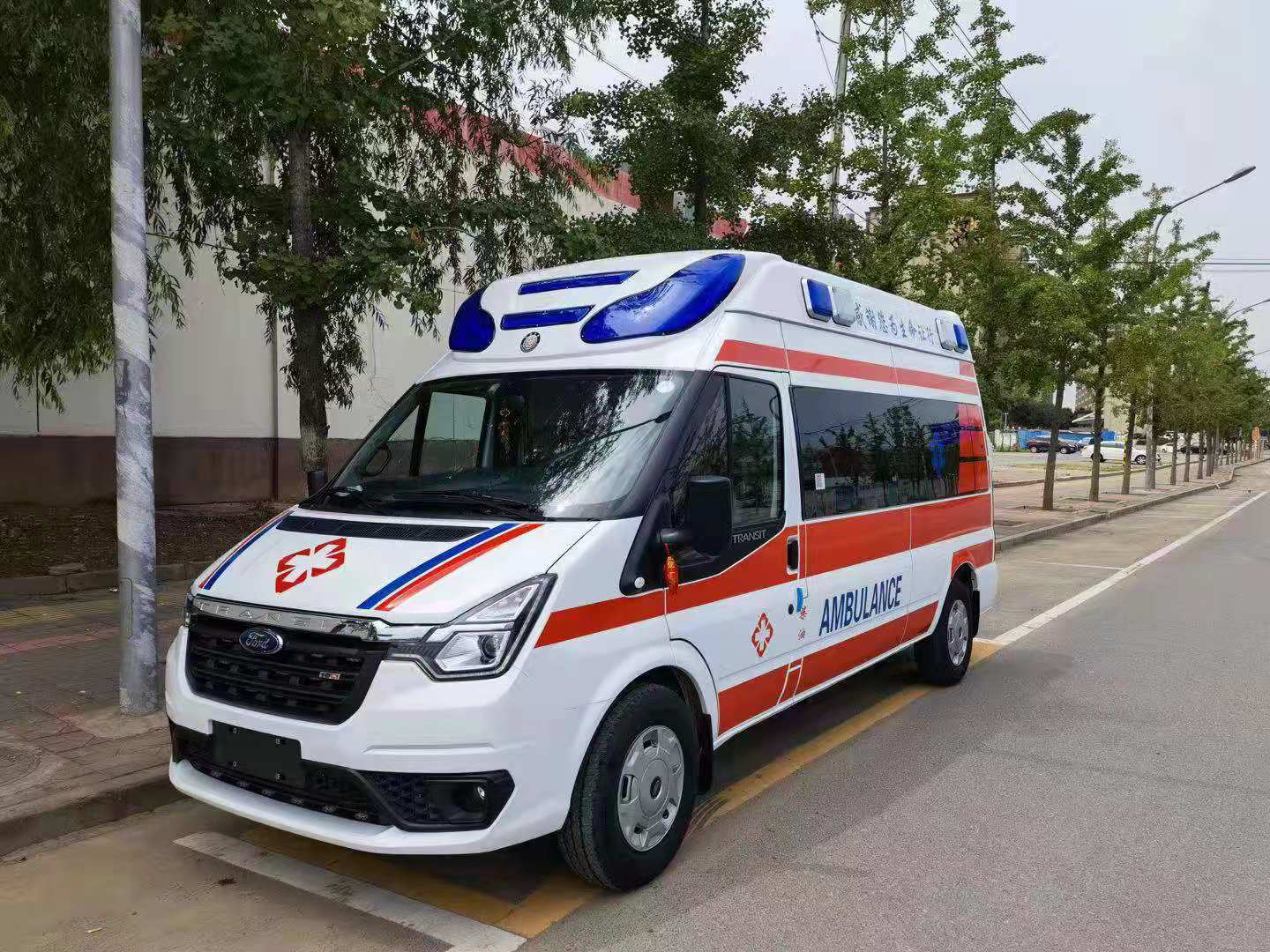 救护车护送在紧急医疗转运中的重要性