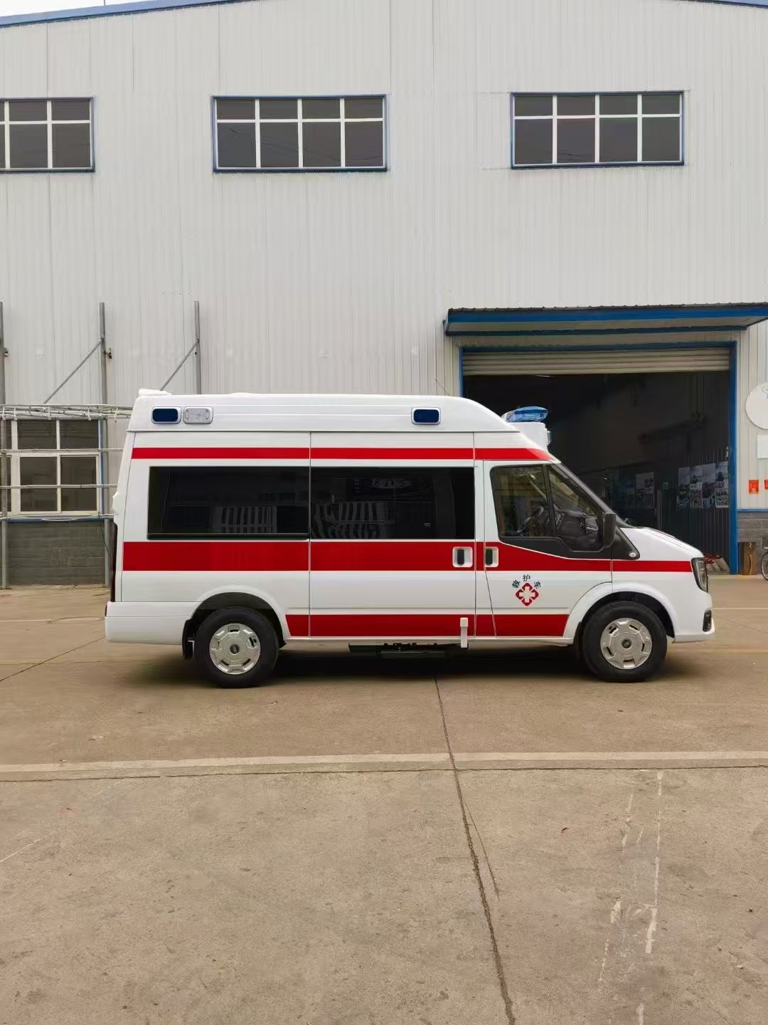 廣州白云第三方救護車轉(zhuǎn)運