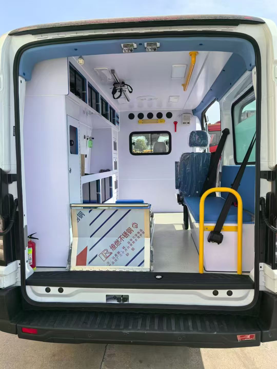 廣州南沙第三方跨省救護車接送