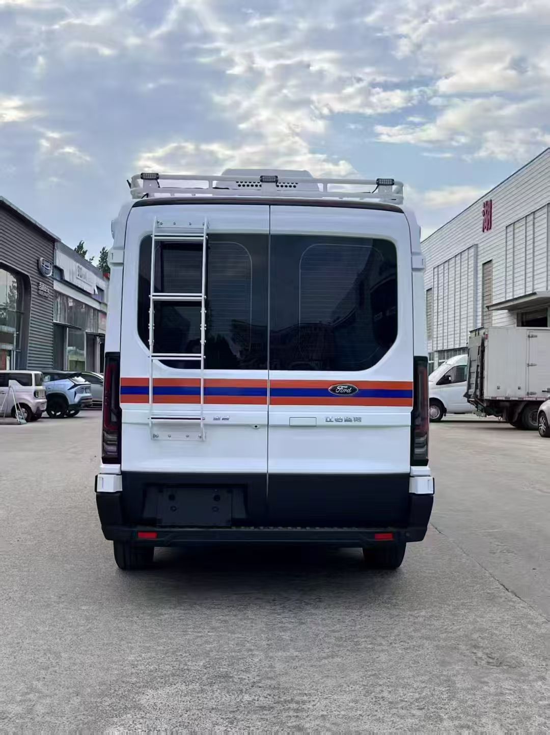 廣州荔灣非急救救護車跨省
