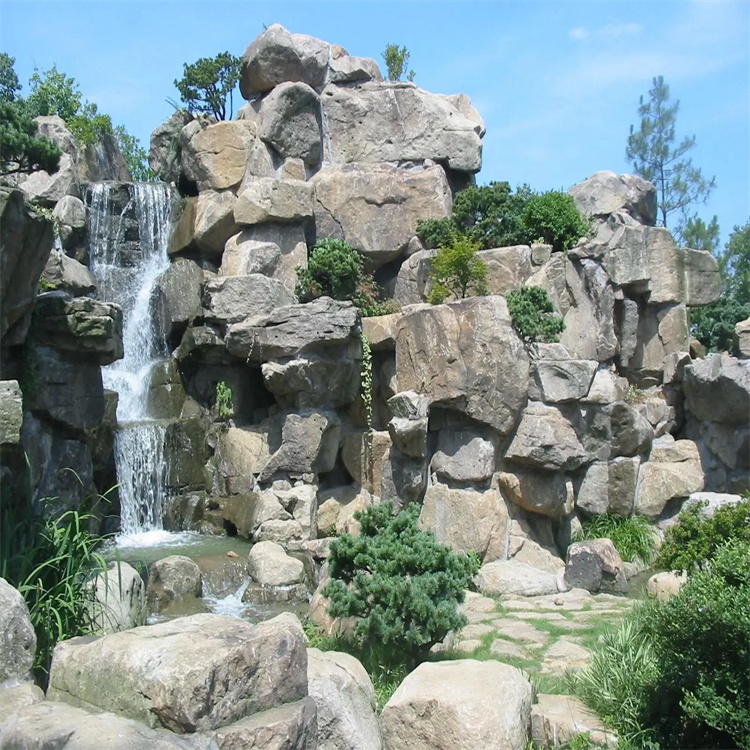 河南許昌太湖石假山制作 公園假山造景