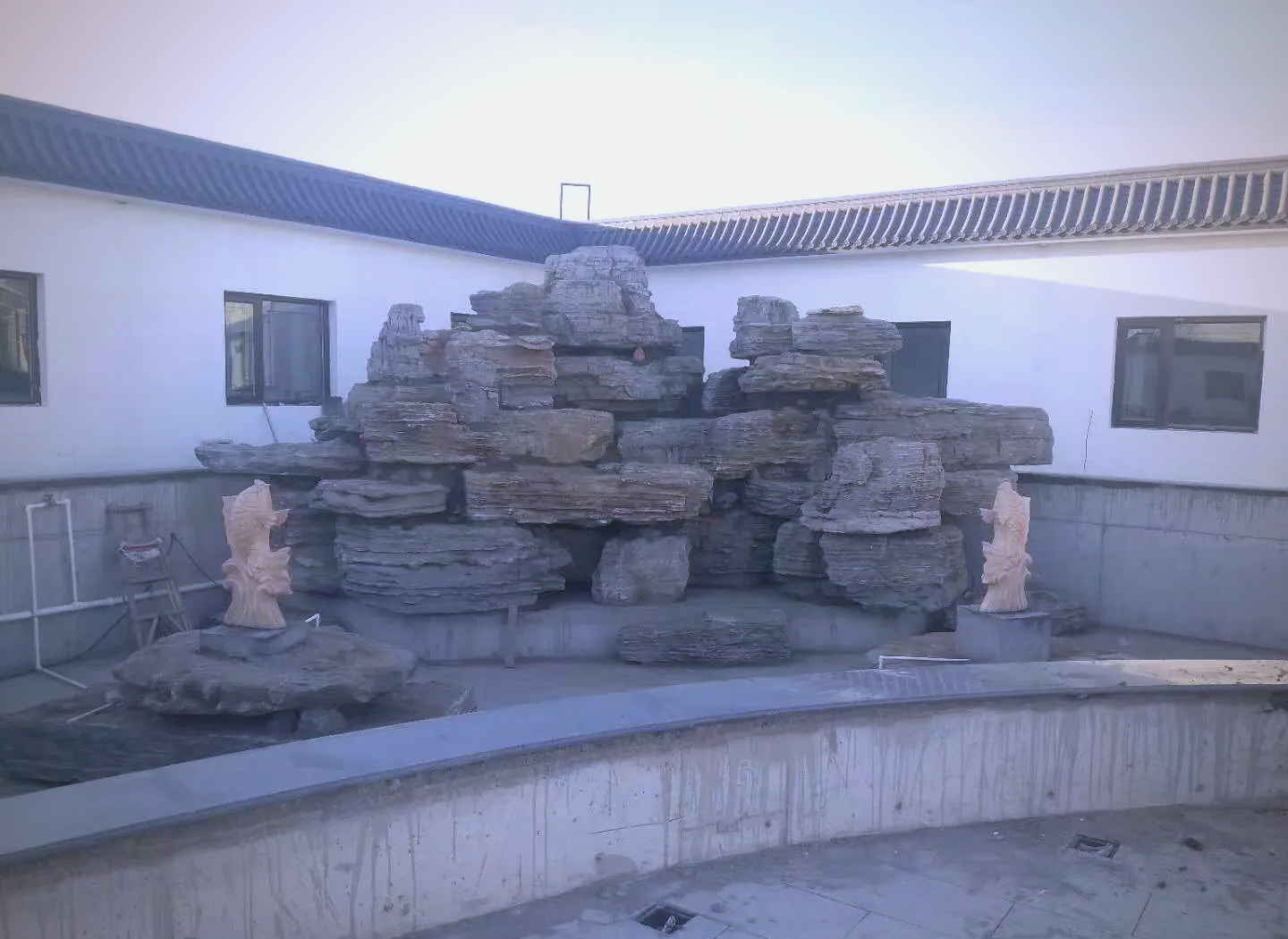 山西朔州水泥假山公司 大型園林假山制作