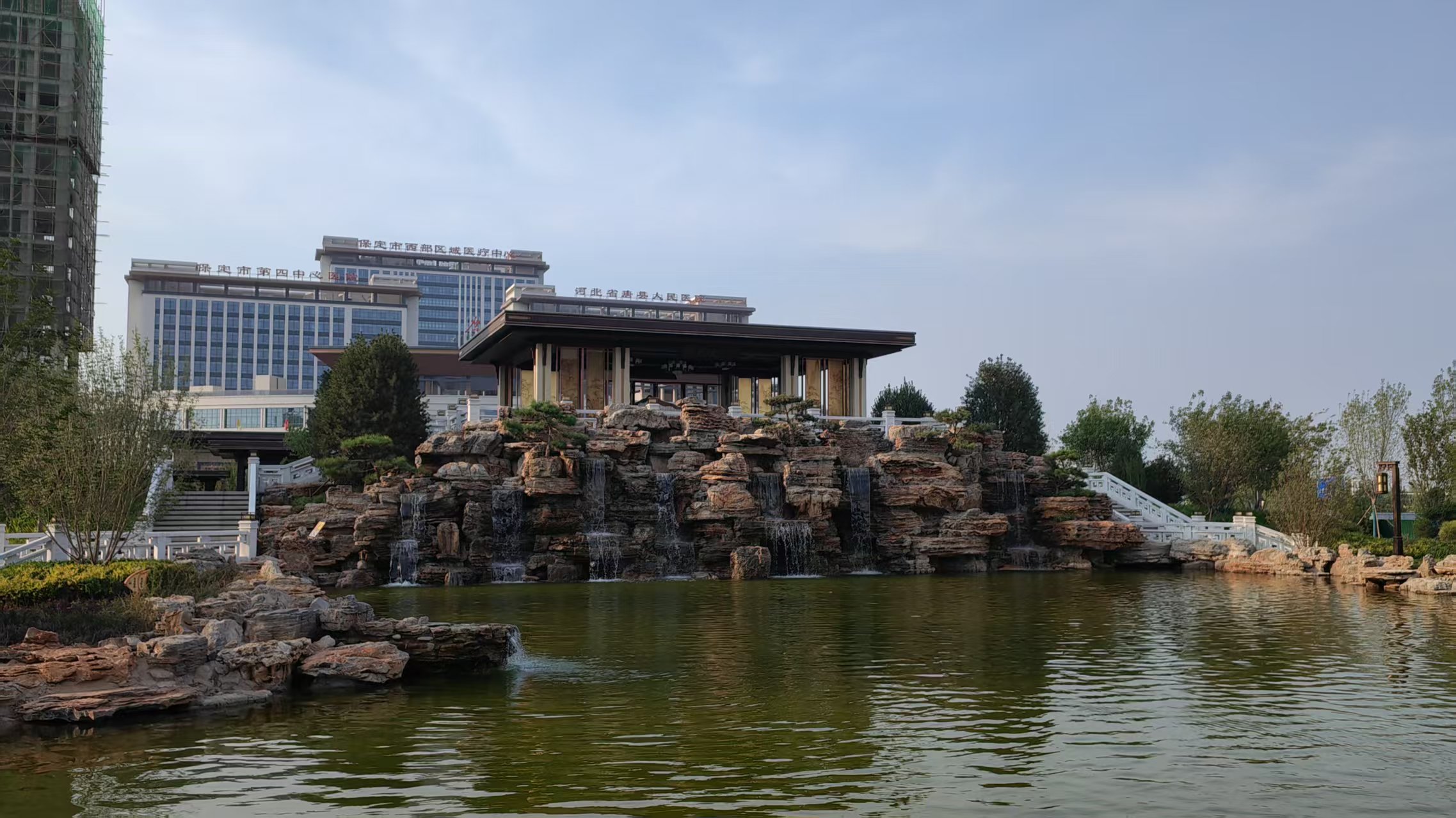 天津河東上水石假山 公園假山駁岸施工