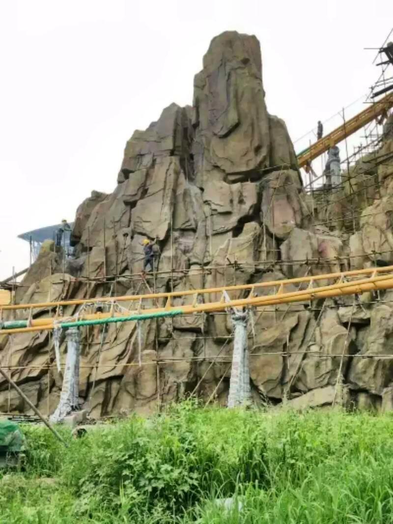 河南平頂山黃蠟石假山 大型園林假山制作