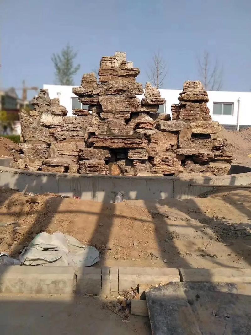 遼寧鐵嶺園林假山噴泉 公司假山大門制作